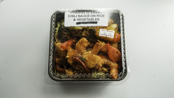 Prawns in Sweet Chili Sauce on Rice & Vegetables - Image 6