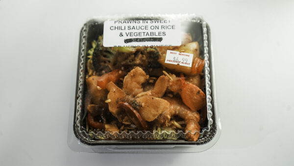 Prawns in Sweet Chili Sauce on Rice & Vegetables - Image 4